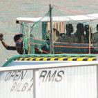 5c8a4f7e360000ba1a6b50aa