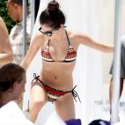 5c8b353d22000051001a8b9a