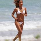 5c8b35402300007f01245f47