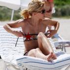 5c8b35582400006d054d1de9