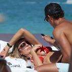 5c8b3561360000a61b6cb9ee