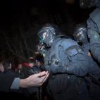 5c8a790e360000c81a6b83d8