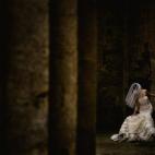 5c8ac01a230000d50423a3ad