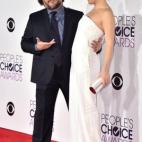 5c8b66dd3b000054066d7fb2