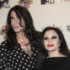 5c8a759436000006186b802b