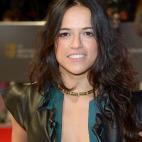 5c8b6bce22000031001add28