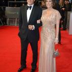 5c8b6bd1360000e01c6d0a2f