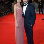 5c8b6bd2240000f7054d6fc7