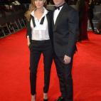 5c8b6bd3200000430470b7a8