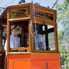 5c8b39a92400006b054d2713