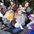 5c8a6118360000c81a6b6840