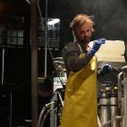 5c8b800f200000430470ec02