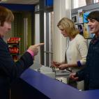 5c8b802b240000f404a4e143