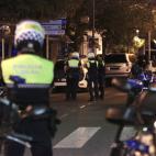 Cambrils, blindada en la noche del 17 al 18 de agosto tras el intento de atropello y apu&ntilde;alamiento masivo por parte de cinco de los componentes de la c&eacute;lula. Una mujer muri&oacute; acuchillada antes de que todos los terroristas fue...