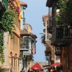 Colombia es el segundo país del mundo con más fiestas nacionales, sólo superado por Argentina. Con 18 días festivos y una media de 15 días de vacaciones pagadas, se hace evidente que Sudamérica valora el descanso. Al igual que en España, ...