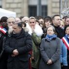 5c8b68f2200000450470b111