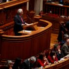 Compareciendo en el Parlamento, en Lisboa