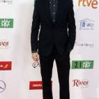 5c8aa590250000e203c95d4b