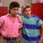 El rival que se convirti&oacute; en el mejor amigo de Zack, Slater empez&oacute; la serie como el nuevo, hijo de un militar que ha viajado por todo el mundo con su familia. Guapo, musculoso y tambi&eacute;n muy popular, aunque la serie se sal&ia...