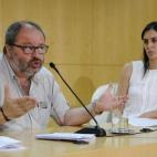 5c8a3eca260000e804fe18bf