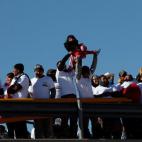 5c8a6fc42500000704c90b0a