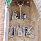 5c8aafdb2300000401238375