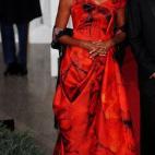 Uno de sus looks más recordados: el Alexander McQueen asimétrico creado por Sarah Burton para la cena de estado con el presidente chino Hu Jintao en 2011.