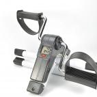 O m&aacute;s bien, un pedaleador plegable para hacer ejercicio sin ocupar demasiado espacio en casa. Est&aacute; disponible por 89 euros.