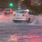 Los conductores se han encontrado con problemas en muchas carreteras.