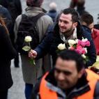 5c8b75b22500001304cab93a