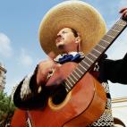 En México el "charro" es una figura típica nacional representada con una vestimenta tradicional. Irónicamente en Puerto Rico y Guatemala, esta palabra se utiliza para describir a una persona o algo que es ridículo o poco gracioso. Por el con...