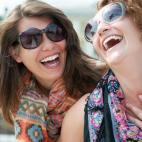 Existen varias versiones para utilizar esta palabra. Un pavo o pavazo en Perú, Chile y Argentina puede referirse a una persona torpe, insegura o tonta. Asimismo, en muchos países se le llama una pavera al sitio donde matan a los pavos, mientra...