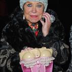 Es de la publicista Yanou Collart, en París. Ay, señora, como que ya está grandecita, ¿no?