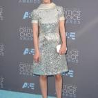 5c8b7ae7240000f7054d9636