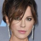 5c8b7aef3b000054066db036