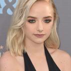 5c8b7af0240000f7054d964e