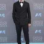 5c8b7af5360000ba1a6d3048