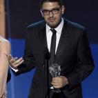 5c8b7b00360000e01c6d307c