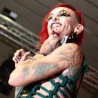 5c8adaa2360000e01c6c300d