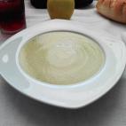 De cebolla, cebolla. Es el ingrediente predominante en esta crema que se prepara en s&oacute;lo cuatro pasos. En Cookpad los encontrar&aacute;s.