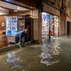 5dcbe3b02100005e6034cd07