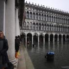 5dcbe3ae1f00009304dee44a