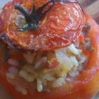 Con cebolla, ajo, pimiento rojo, perejil picado y azúcar. Consulta aquí la receta.