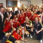 5c8a52372500000d04c8e5bc