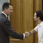 5c8a3335250000580680d9bf