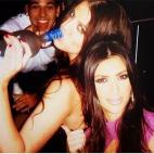 5c8a718f260000e104fe5b28