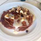 Con chocolate y salvado incorporados en la masa. Se pueden acompañar con pasas y nueces. Ver receta completa en Cookpad.