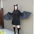 A partir de un paraguas roto. Ojo no matar a nadie con las varillas rotas. Vía evilmadscientist