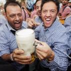 5c8b41d82300000401247422