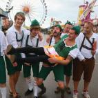 5c8b41da2300003000e7ea03